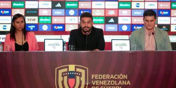 El brasileño Belli apuesta por consolidar la identidad de la Vinotinto femenina