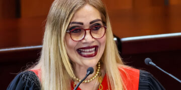 TSJ dice que «nada ni nadie» lo apartará del «camino trazado» por Chávez