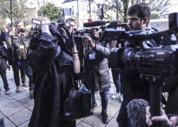 El mayor pederasta de Francia confiesa ante su hijo haber abusado también de su nieta