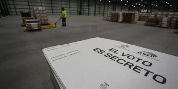 Ecuador cierra sus fronteras con Colombia y Perú para celebrar las elecciones generales