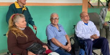 Personas con discapacidad motora solicitan  instalar más rampas de acceso en San Cristóbal