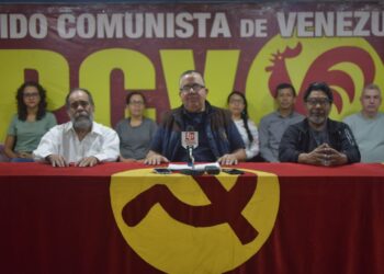 PCV: Maduro aplica una tenaza contra el pueblo venezolano