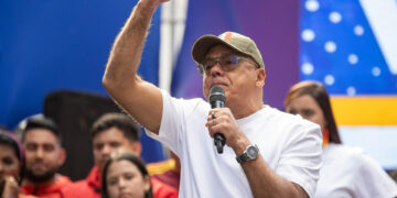 Venezuela confirma reactivación de vuelos para repatriar a connacionales que están en EEUU