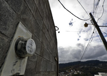 Falla en el sistema eléctrico de Honduras deja sin suministro a miles de personas