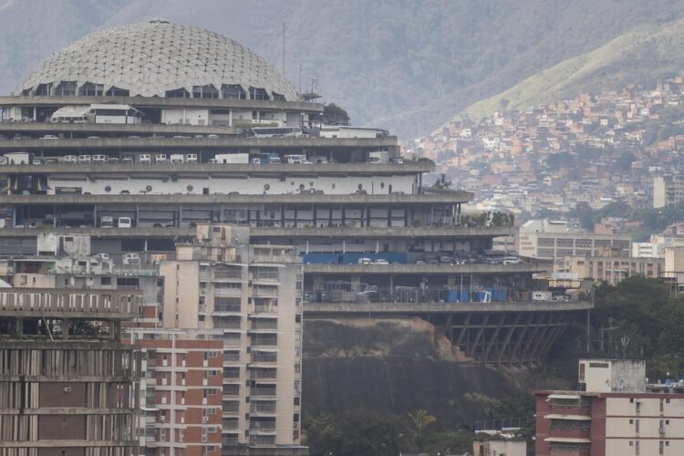 Fotografía de archivo del exterior del edificio gubernamental 'El Helicoide'. EFE/ Miguel Gutiérrez