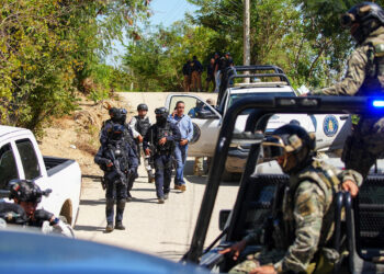 Marina de México decomisa 1.800 kilos de droga en embarcación en costas del Pacífico