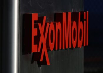 EEUU advierte a Maduro de «consecuencias» tras presencia de buques venezolanos en Guyana