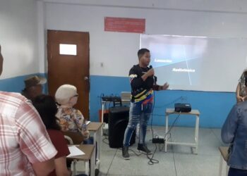 Inicia el primer Curso de Locución Universitario en Valera