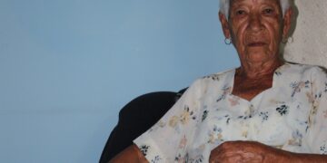 Alcira Bastidas  |  Por: Luis Huz Ojeda