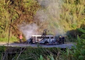 Unidad de transporte se quemó totalmente en Boconó 