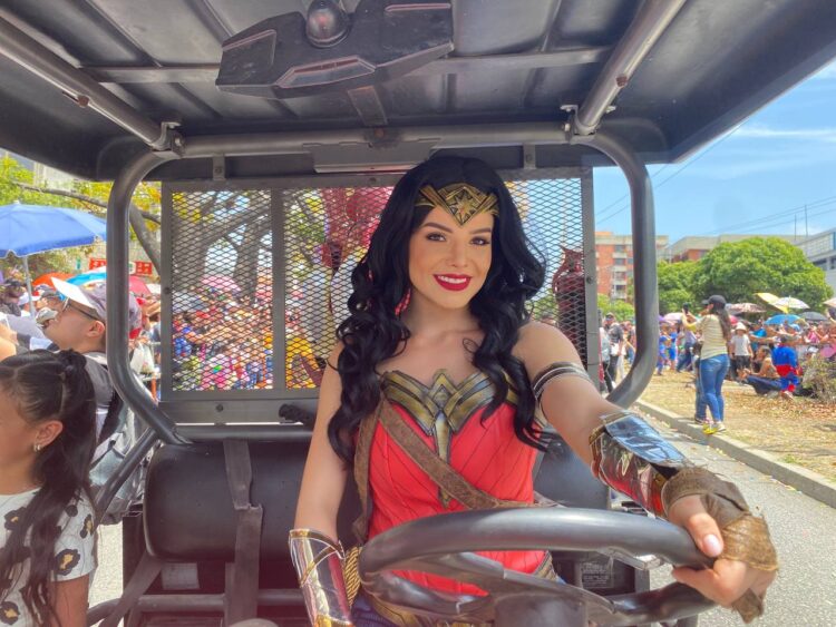 Merideños disfrutaron el Desfile de Carnaval de la Feria Internacional del Sol (+Fotos)