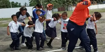 Trujillo | Autoridades de seguridad desarrollan operativo de prevención en caso de inundaciones en La Ceiba