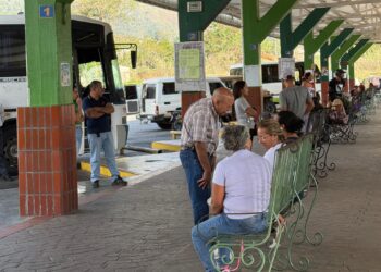 Aumenta afluencia de pasajeros en la terminal de Boconó por temporada de Carnaval