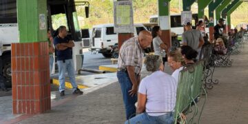 Aumenta afluencia de pasajeros en la terminal de Boconó por temporada de Carnaval