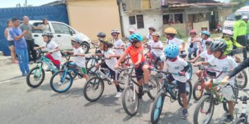Los niños como grandes campeones en “Clásico Primer Aniversario de la Fundación de Ciclismo Jhonny Araujo”