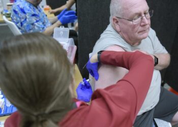 EE.UU. anuncia el recorte de 10.000 empleos en su departamento de Salud