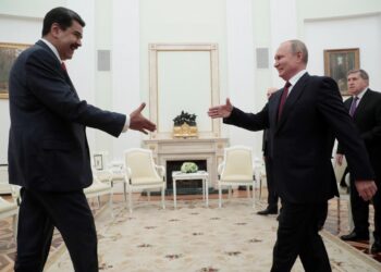 Putin dice a Maduro que tratado de asociación está listo y le invita a Moscú para su firma