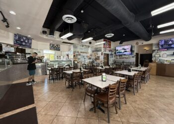 Doral, la ciudad con más venezolanos en EE.UU., teme un colapso con el fin del TPS