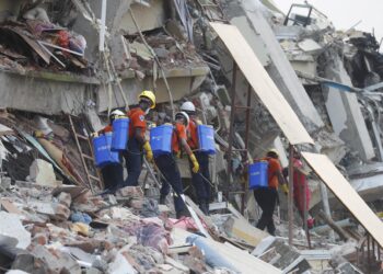 Los muertos en Birmania superan los 2.000 entre dificultades para la ayuda humanitaria