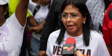 Gobierno dice que existe una «operación de falsa bandera» para «atacar» plataforma de ExxonMobil