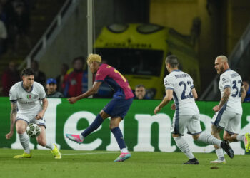 3-3. El Barcelona, con el mago Lamine al frente, remonta para seguir creyendo en la final
