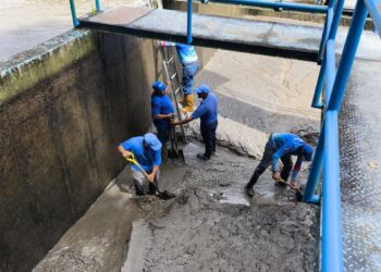 Mérida | MinAguas ejecuta trabajos de canalización en dique Mucujún tras fuertes lluvias