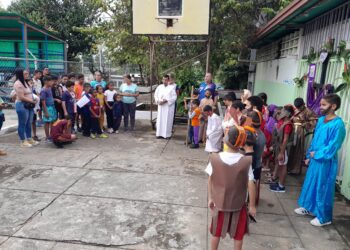 Actividad cultural y artística: “Vida pasión muerte y resurrección de Jesucristo”