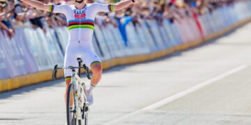 Pogacar logra en Flandes su octavo monumento con una clase magistral