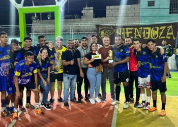 Con gran asistencia finalizaron torneos de fútbol en Sucre