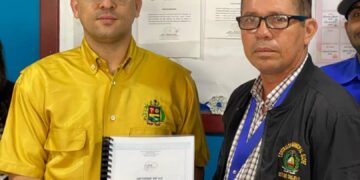 Alcalde de Sucre entregó Informe de Gestión a la Contraloría Municipal