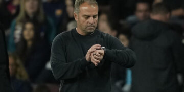 Flick no dirige finales, las gana