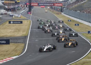 Verstappen se impone en el GP de Japón; Alonso y Sainz, finalizan undécimo y decimocuarto