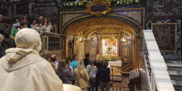 El sepulcro de Francisco en Santa María La Mayor, casi listo en vísperas de su funeral
