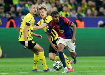 3-1. Dulce derrota del Barça en Dortmund, que vuelve seis años después a semifinales