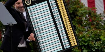 Entran en vigor los aranceles del 25 % para los vehículos importados por EE.UU.