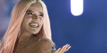 Karol G da el salto a Netflix con un documental que retrata su gira ‘Mañana será bonito’