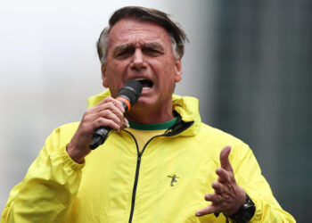 Bolsonaro convoca a un acto por la amnistía para los golpistas de 2023 desde el hospital