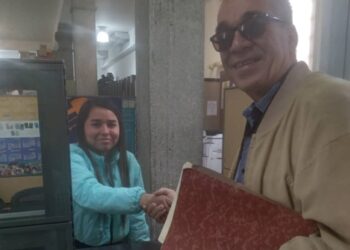 Juancho Barreto entrega carta al Consejo Universitario de la ULA exigiendo elecciones universitarias