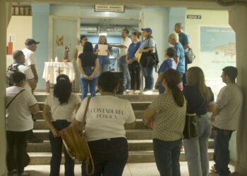 Fe y espiritualidad fortalecidas en Viacrucis Universitario 