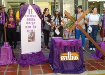 Mérida | Dedican edición 2025 del Viacrucis de la Montaña a San Juan Pablo II