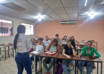 Oficina Estadal Antidrogas atiende a 242 personas con jornadas preventivas en Mérida