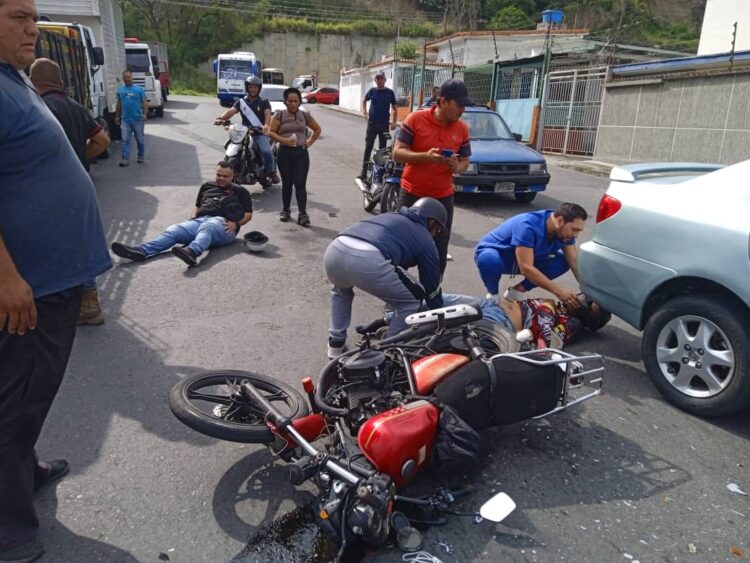 Trujillo | Dos lesionados deja accidente de moto en Valera