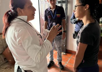 Entregan medicamentos a personas afectadas por la lluvias en Boconó