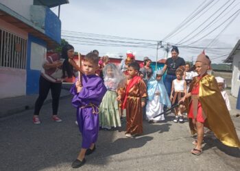 Trujillo | CE.IB «Barbarita La Torre» y sus niños escenifican Viacrucis Viviente