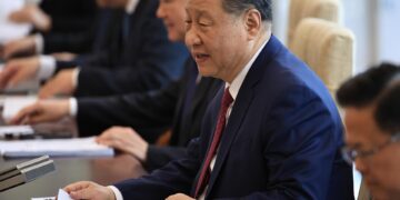 China pide a EEUU la cancelación completa de los aranceles tras la exención sobre la electrónica