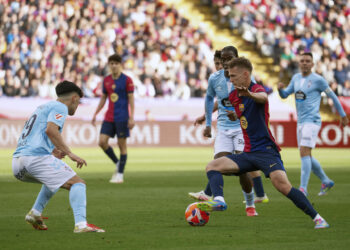 Dani Olmo: «Son tres puntos importantes que nos acercan al objetivo»