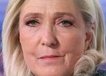 El Gobierno francés quiere que la apelación de Le Pen llegue lo antes posible