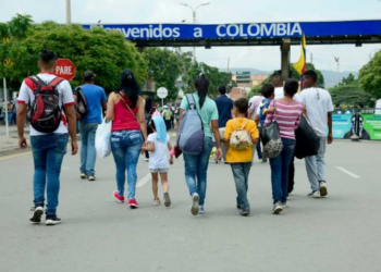 46,5% de los venezolanos tiene planes para migrar en menos de seis meses