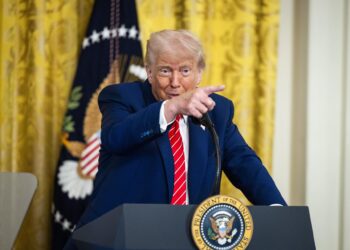El Supremo permite a Trump retirar la protección legal a miles de venezolanos