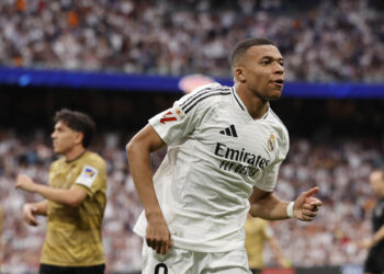Mbappe y  Lewandowski  los máximos goleadores de LaLiga española en su primera temporada